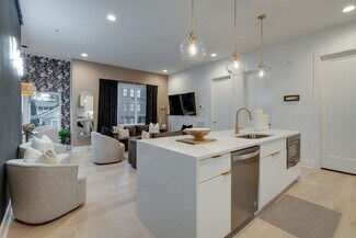Building Photo - 1037 Scovel St