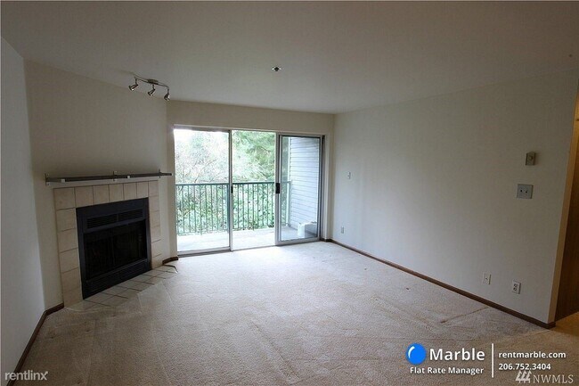 Foto del edificio - 2 br, 2 bath Condo - 1522 NE 175TH St #311