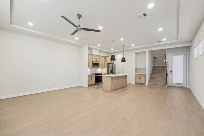 Building Photo - 24403 Colonial Willow Dr