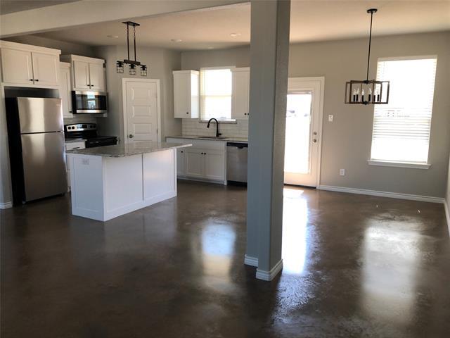 Foto del edificio - 1028 CR 327