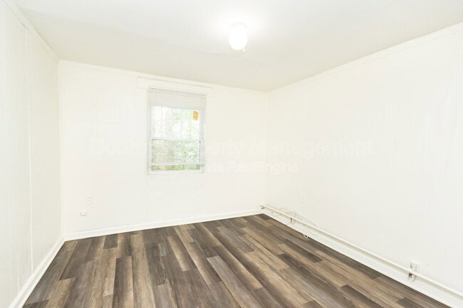 Building Photo - 417 N Hawthorne St