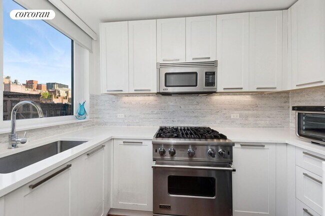 Foto del edificio - 200 E 94th St