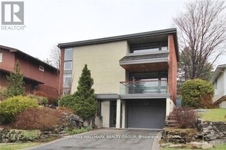 Building Photo - 73 Old Irving Pl