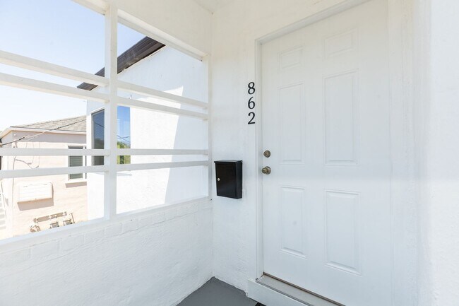 Foto del edificio - 860-862 Grand Ave