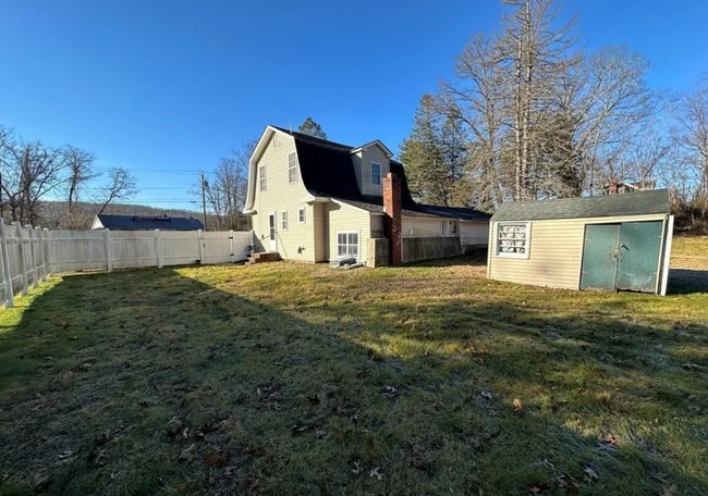 Building Photo - 1528 Portland-Cobalt Rd