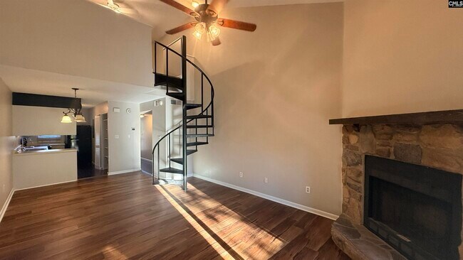 Foto del edificio - 405-B Harbison Blvd