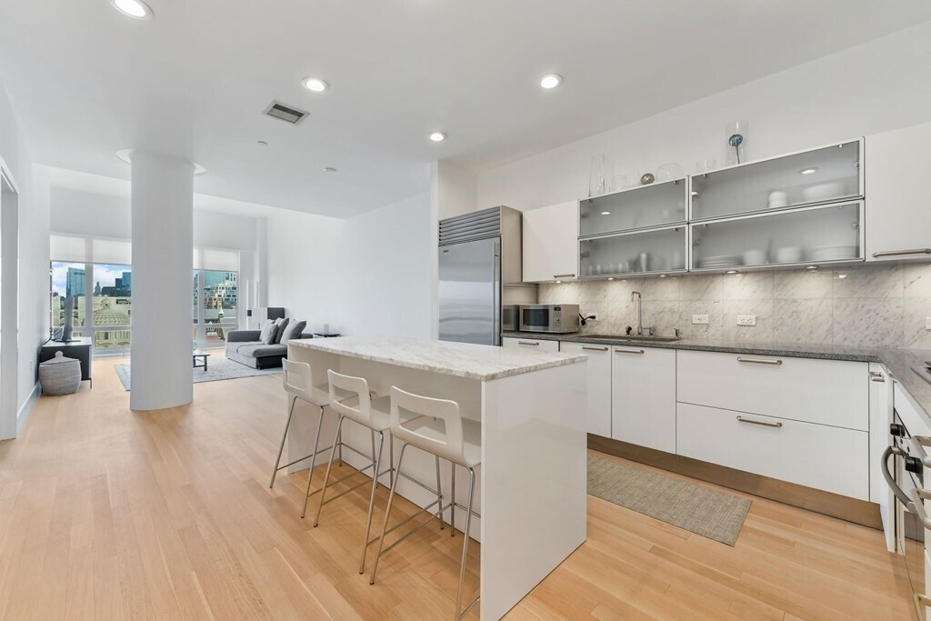 Foto principal - 359 Newbury St