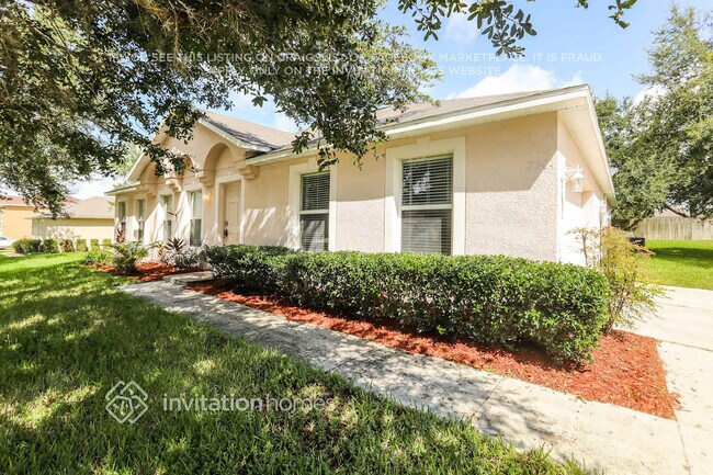 Building Photo - 2304 Kingscrest Cir