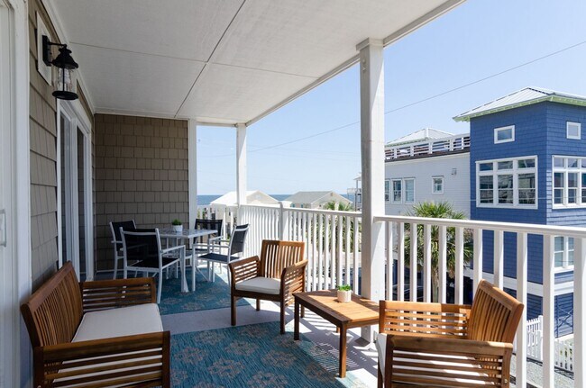 Building Photo - (C110) - 1503 Carolina Beach Avenue N, Uni...