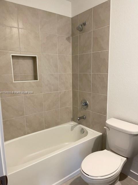 Foto del edificio - 1096 SE 23rd Ave