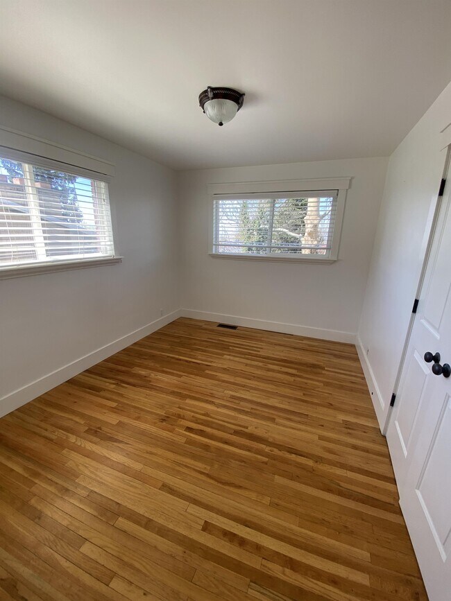 Foto del edificio - 4364 S 2950 E