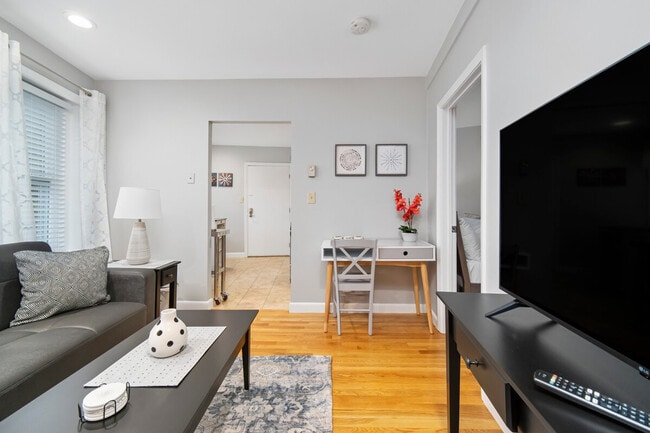 Foto del edificio - 348 North St