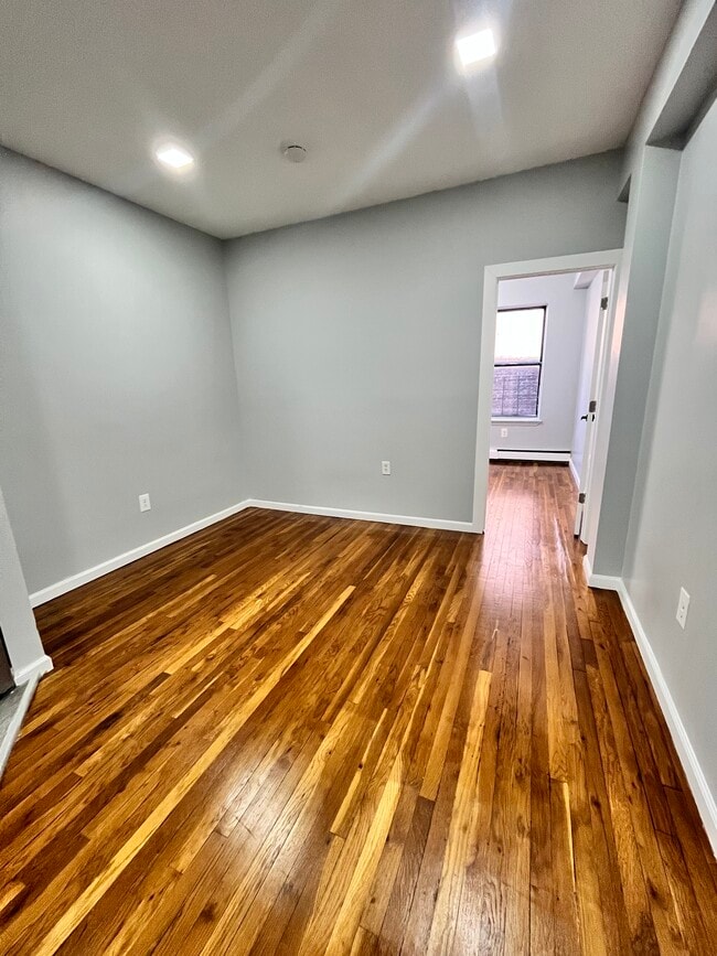 117 Wade St 3D - 124 Wade St