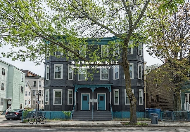 Building Photo - 220 Prospect St