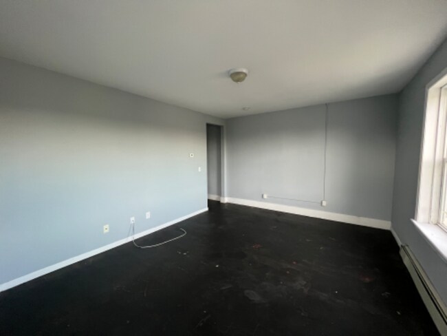 Foto del edificio - 413 E Main St