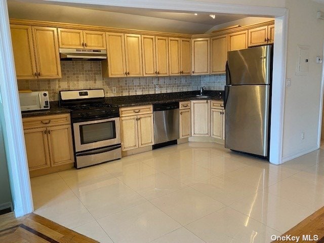 Foto del edificio - 38-40-40 213th St