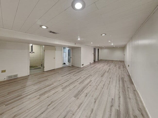 Foto del edificio - 2907 W 87th St