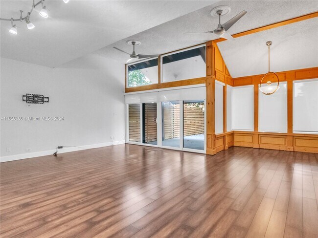 Building Photo - 7389 SW 115th Ct