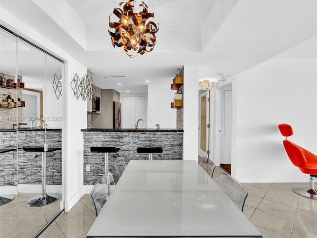 Foto del edificio - 650 West Ave