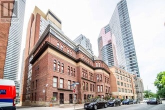 Building Photo - 11-411 St Joseph St