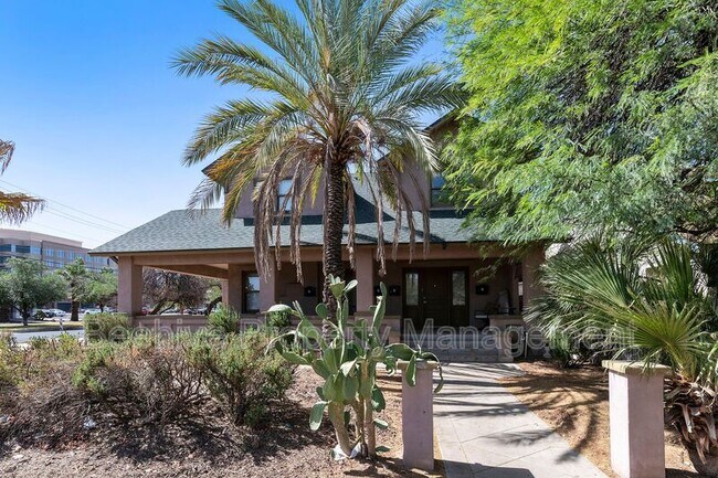 Foto del edificio - 1301 W Monroe St