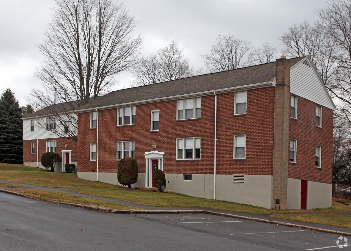 Hillcrest Manor Apartments Apartments in Utica, NY