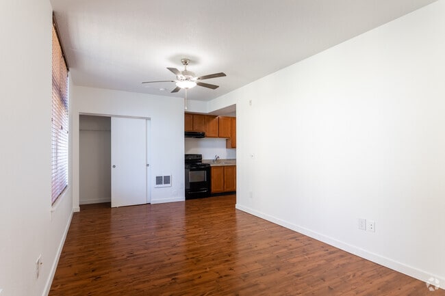 Studio, 1BA - 515 SF (Thurman) - 20 Pettygrove