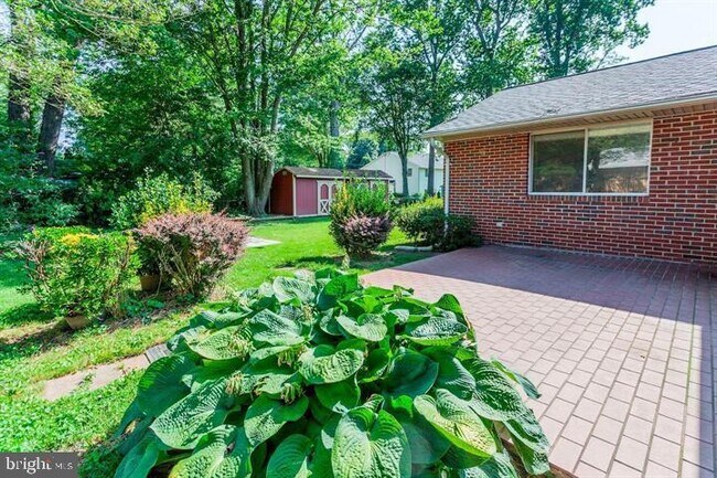 Building Photo - 7414 Gresham St