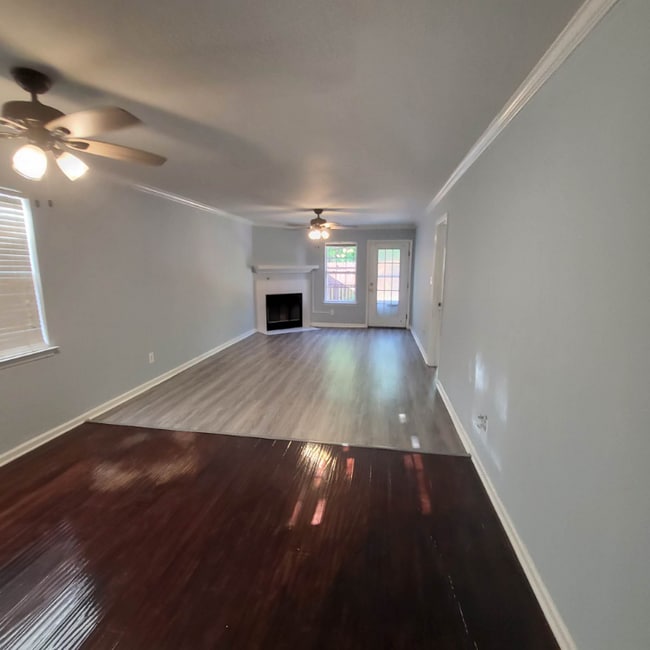 Building Photo - 4687 Brookwood Ln