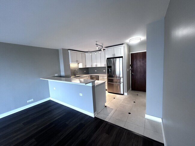 Foto del edificio - 5601 N Sheridan Rd