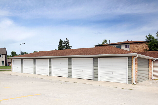 Building Photo - Birchwood Apartments