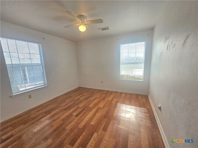 Foto del edificio - 819 S 16th St