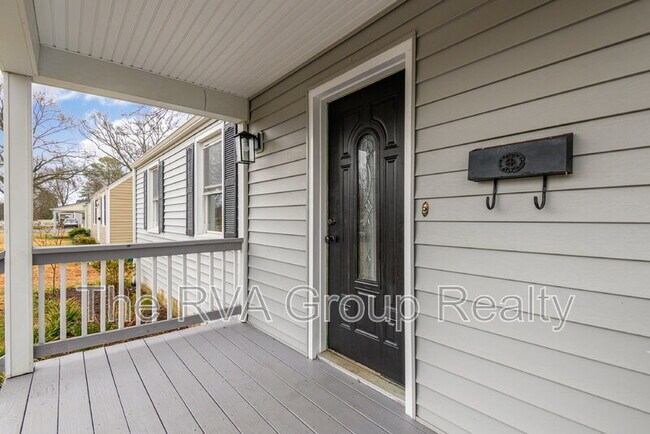 Building Photo - 6605 Horsepen Rd