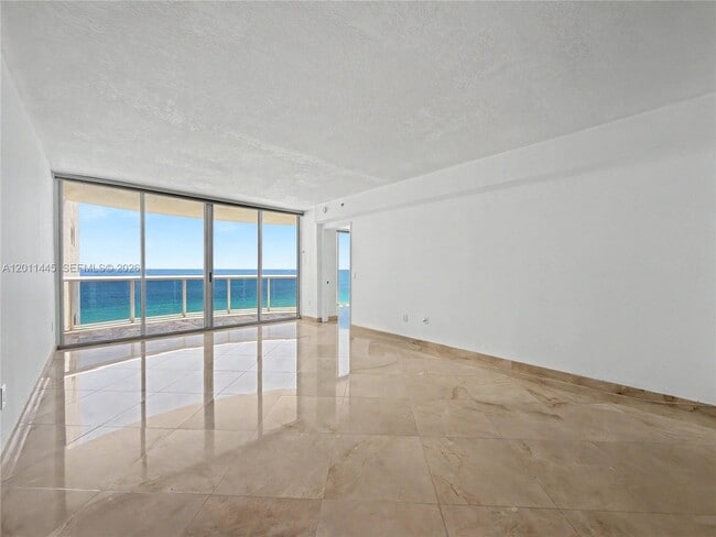 Building Photo - 17555 Collins Ave