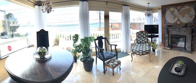 Foto del edificio - 3849 59th Ave SW