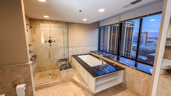 Building Photo - 44 W Broadway