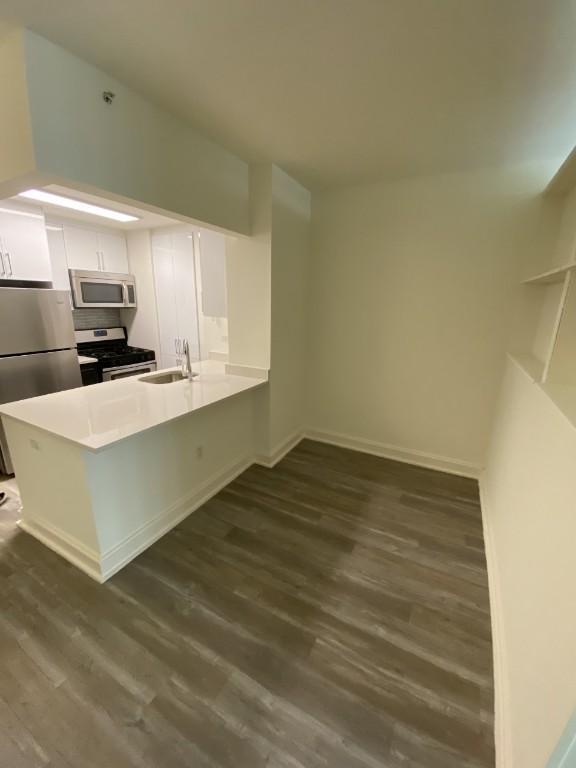 Building Photo - 3 bedroom in NEW YORK NY 10005