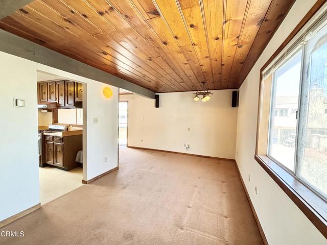 Building Photo - 106 Los Angeles Ave