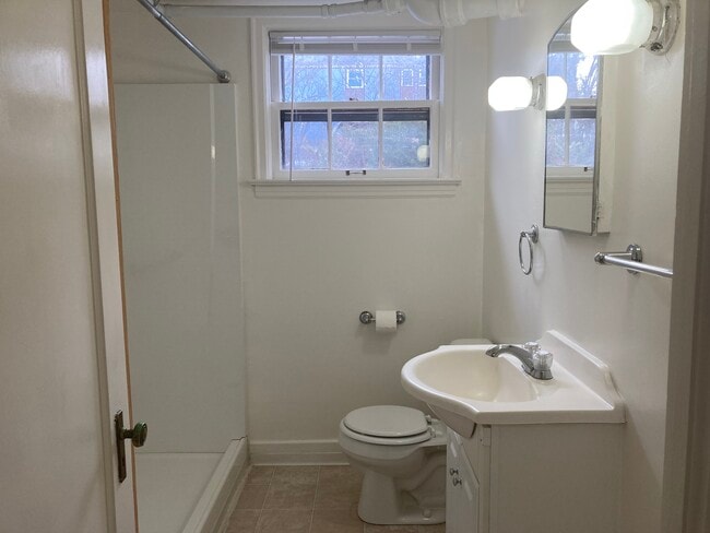 Foto del edificio - 361 N 8th St