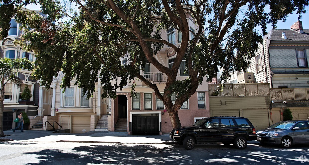 Foto principal - 2867 Sacramento St