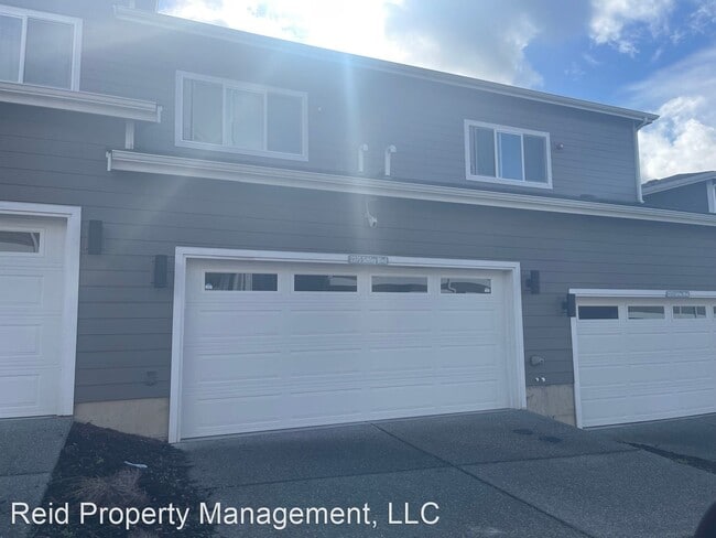 Building Photo - 3 br, 2.5 bath House - 2375 Schley Blvd