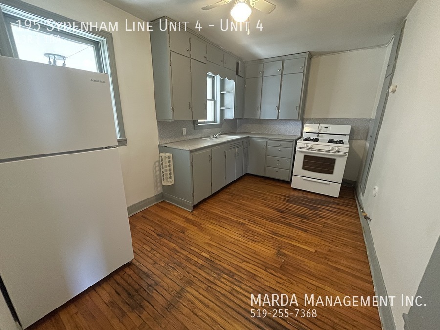 Primary Photo - CHARMING 1 BEDROOM/1 BATHROOM UNIT IN DRES...