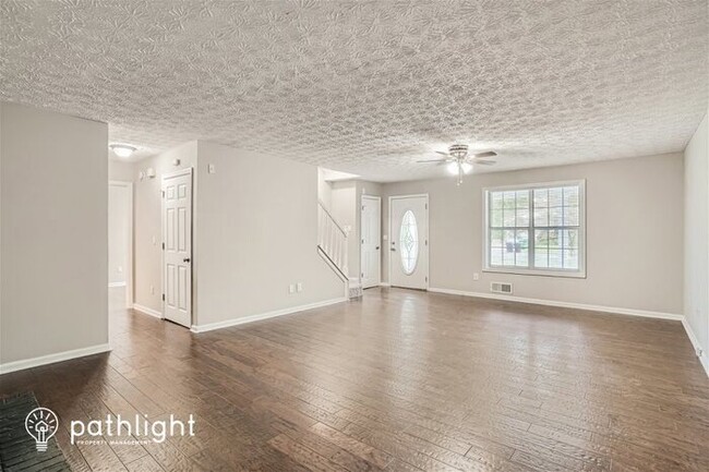 Foto del edificio - 1001 Winston Way NW, Acworth, GA, 30102