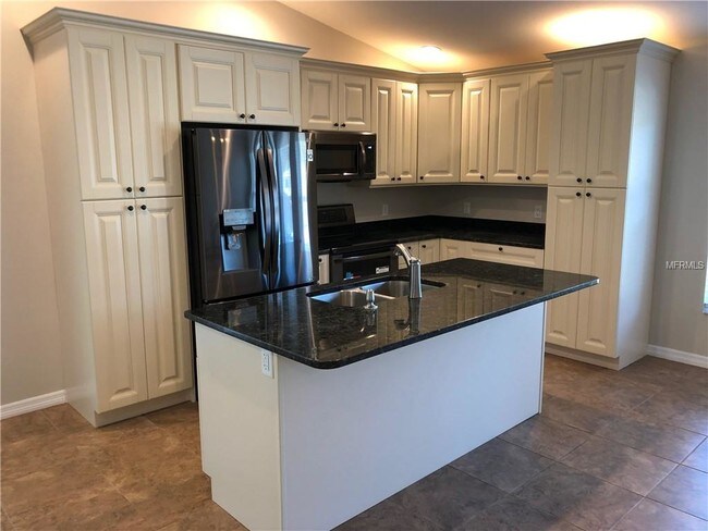 Foto del edificio - 2558 Oneida Rd