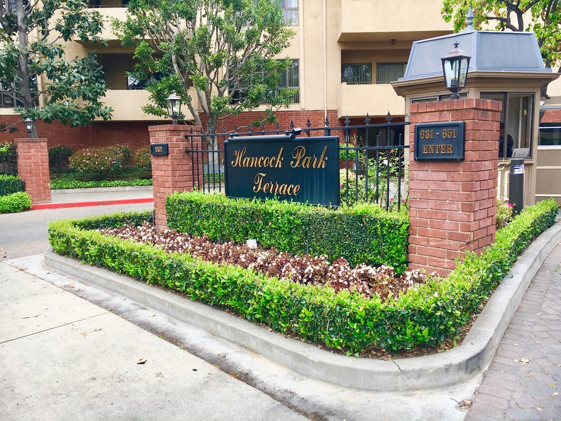 637 Wilcox Ave, Los Angeles, CA 90004 Condo for Rent in Los Angeles