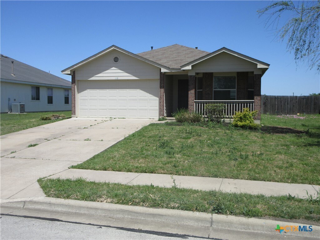 Foto principal - 105 Fishbaugh Ln