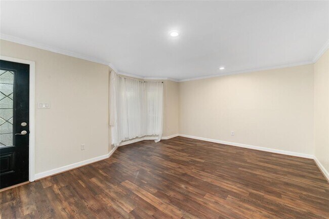 Building Photo - 1318 Ward Rd