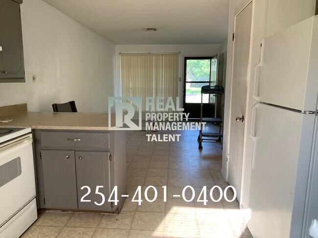 Foto del edificio - 3101 N 25th St