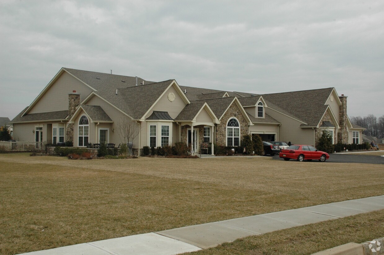 194 Willow Dr Apartments in Newtown, PA