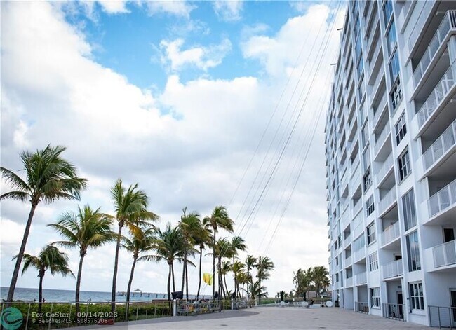 Foto del edificio - 3000 S Ocean Blvd